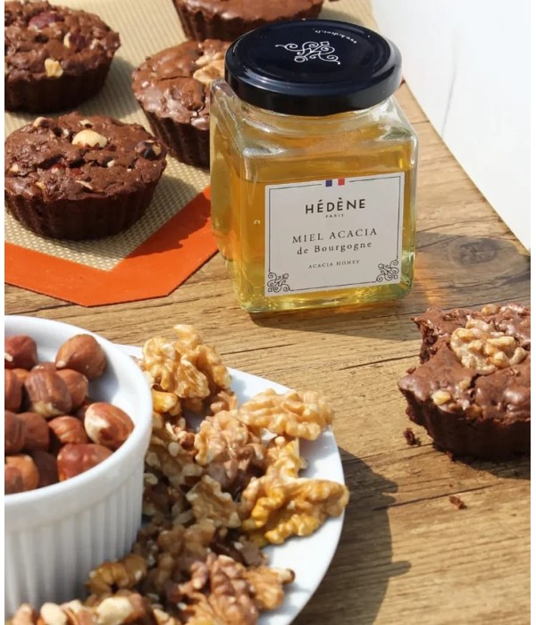 Acacia honey from Burgundy harvested in France