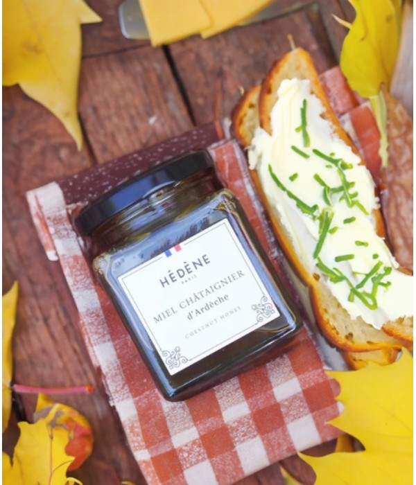 Chestnut honey from Ardèche harvested in France