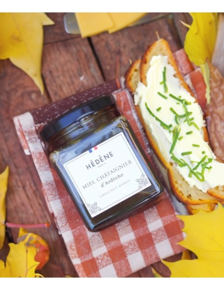 Chestnut honey from Ardèche harvested in France