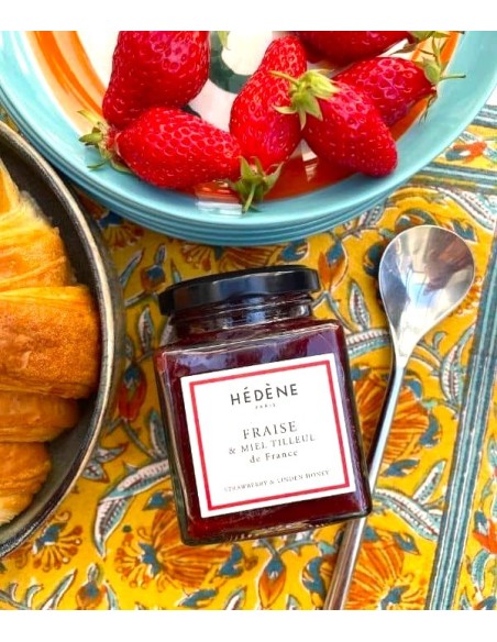 Confiture de fraise et miel - Préparation authentique et raffinée