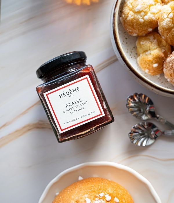 Confiture de fraise et miel - Préparation authentique et raffinée