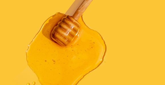 Pourquoi la texture du miel change avec le temps